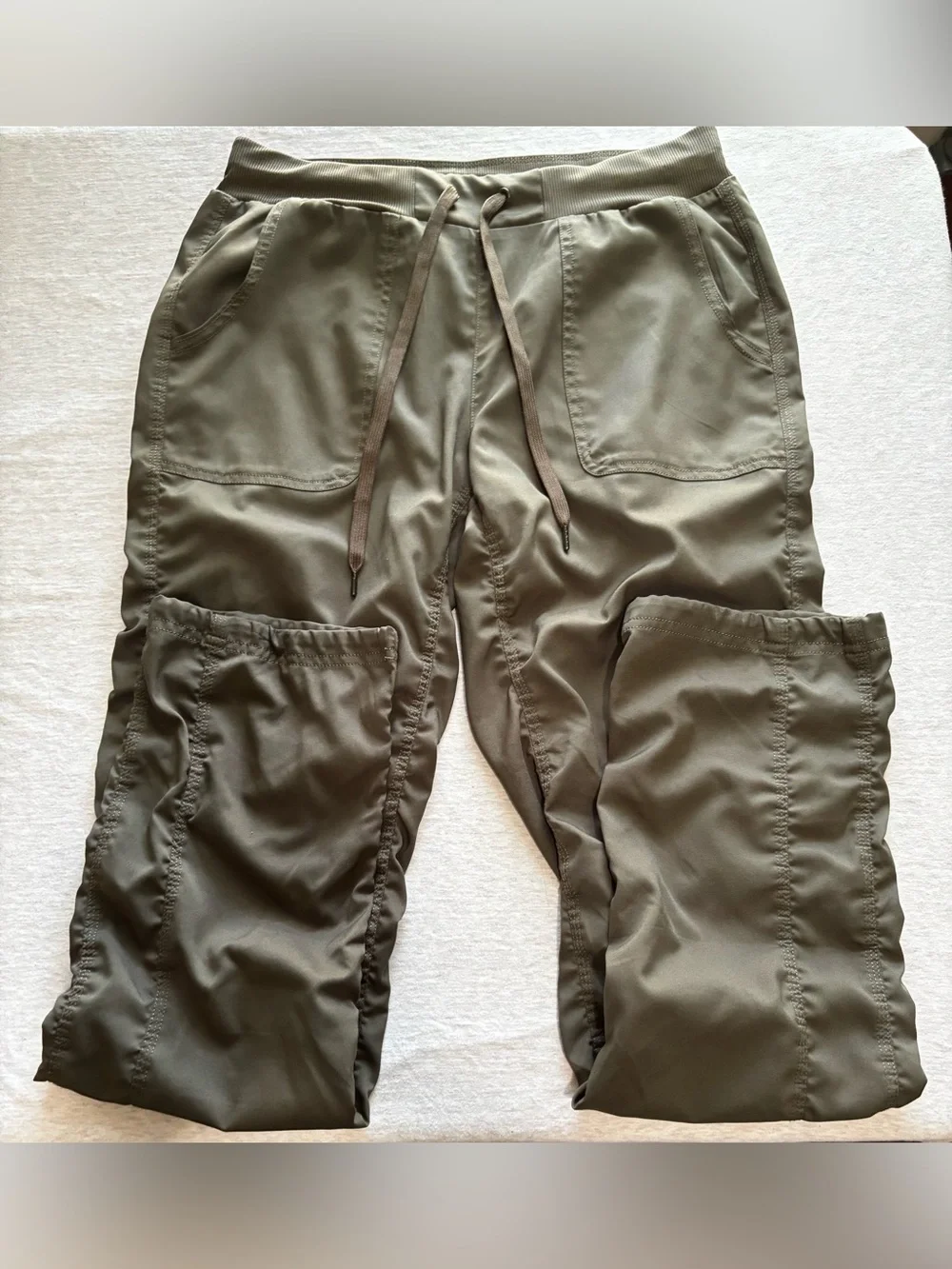 St. John’s Bay Army Green Ruched Hem Utility Pants Small 29x29 - Picture 2 of 6